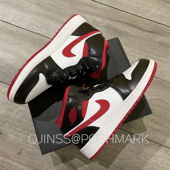 Air Jordan 1 Mid GS Gym Red - Picture 8 of 8